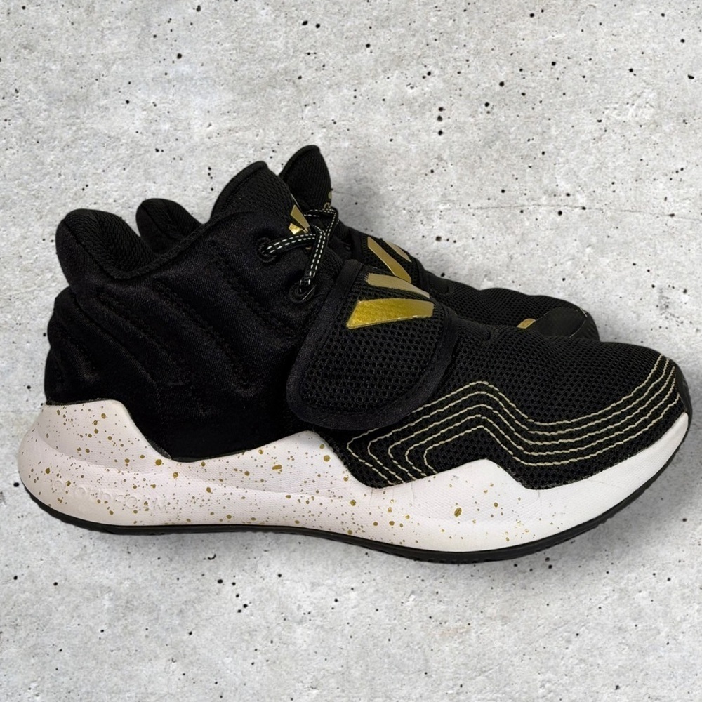Kids Adidas Deep Threat J size 5.5